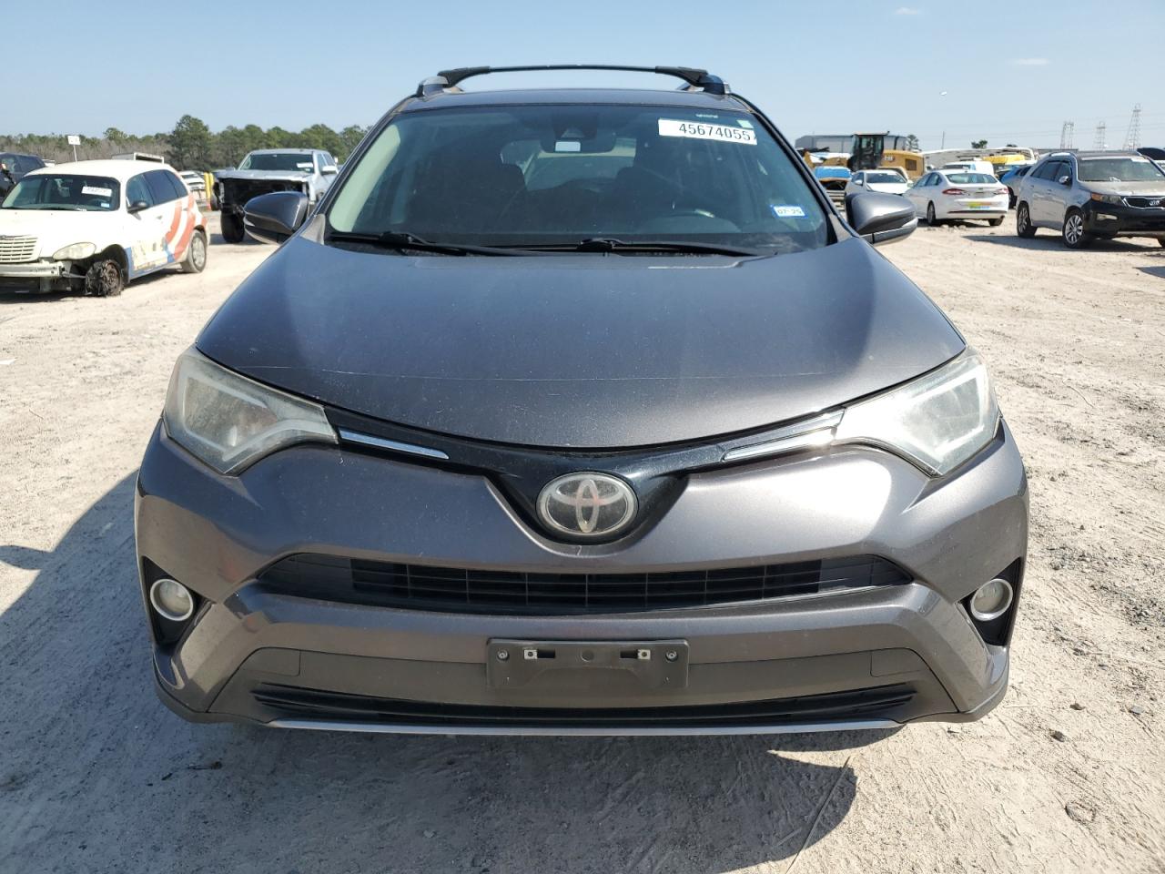2018 Toyota RAV 4 - Image 5