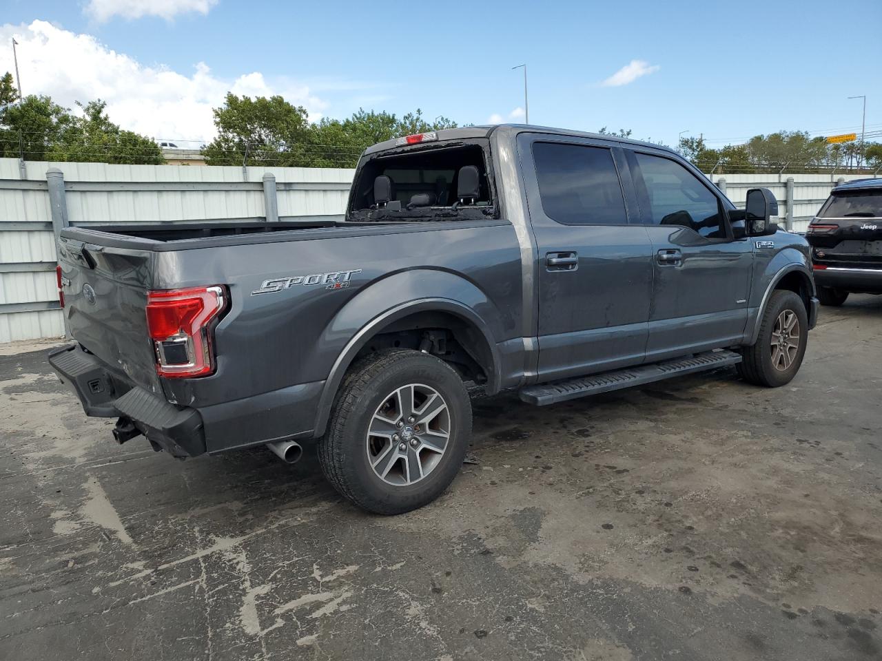 2015 Ford F-150 - Image 3