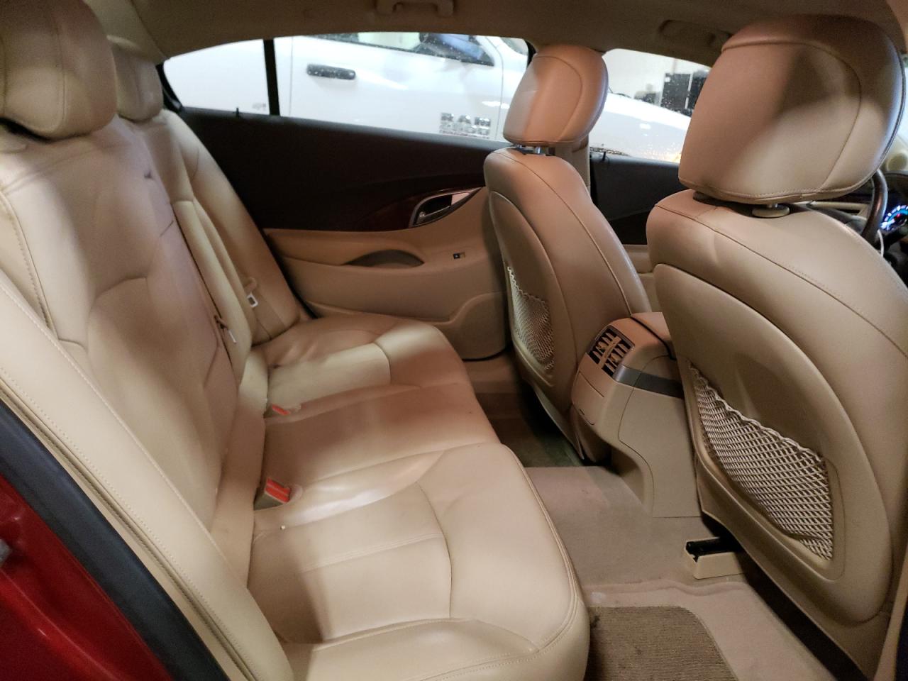 2010 Buick LaCrosse - Image 10