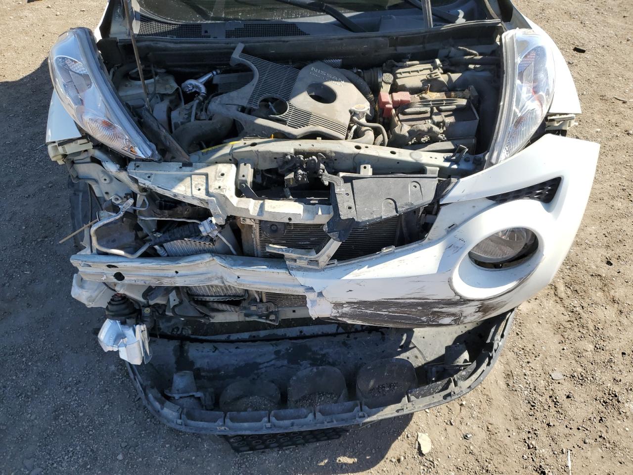 2013 Nissan Juke - Image 14