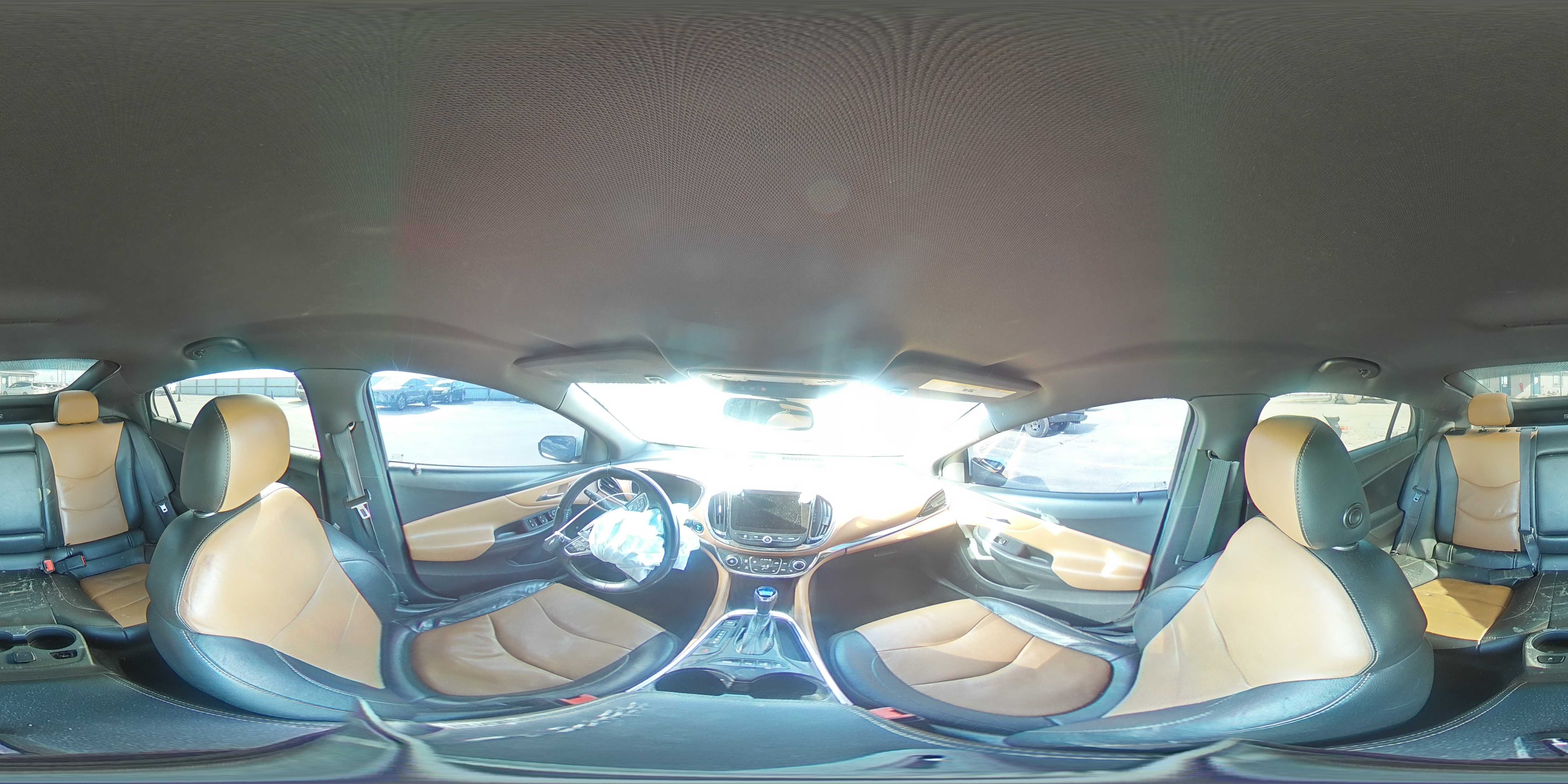 2016 Chevrolet Volt - Image 12
