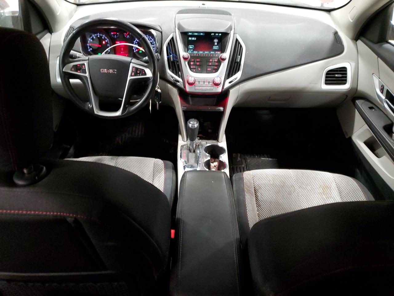2016 GMC Terrain - Image 8