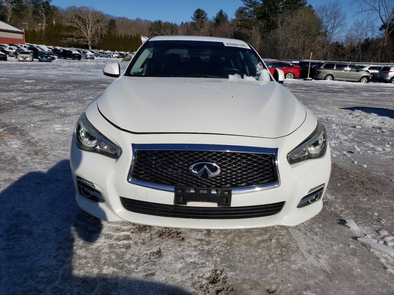2015 Infiniti Q50 - Image 5