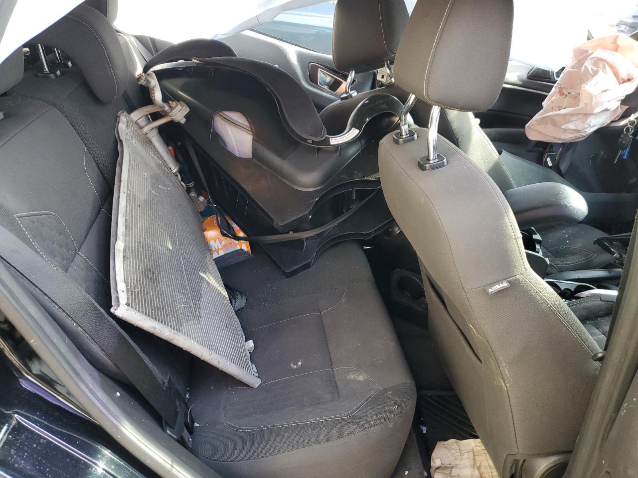 2016 Ford Fiesta - Image 10