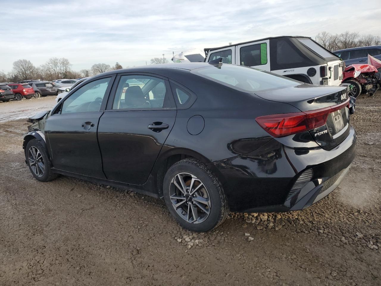 2023 Kia Forte - Image 2
