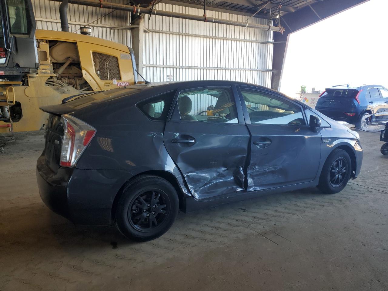 2014 Toyota Prius - Image 3