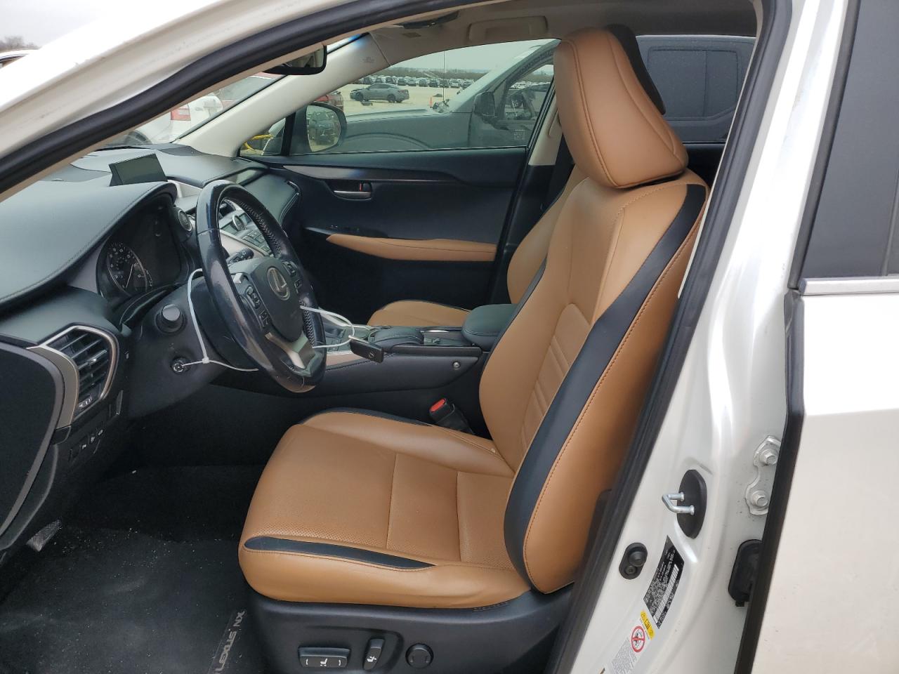 2017 Lexus NX - Image 7