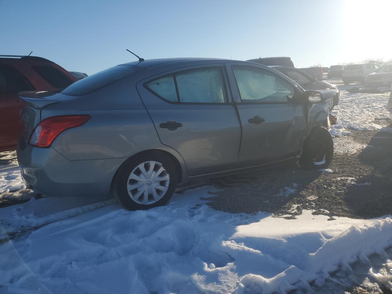 2014 Nissan Versa - Image 3