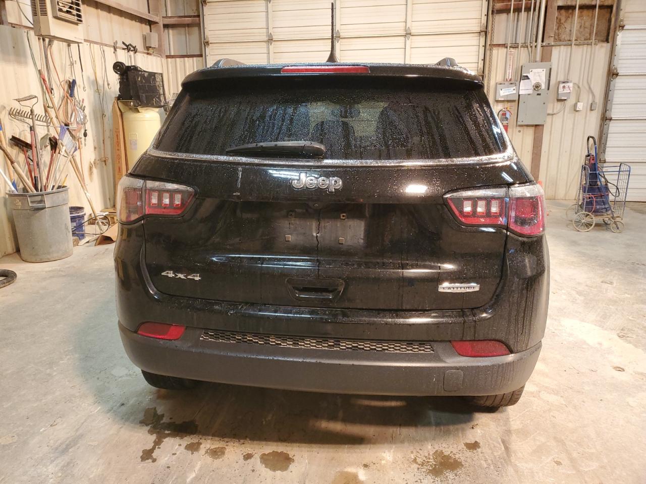 2017 Jeep Compass - Image 6