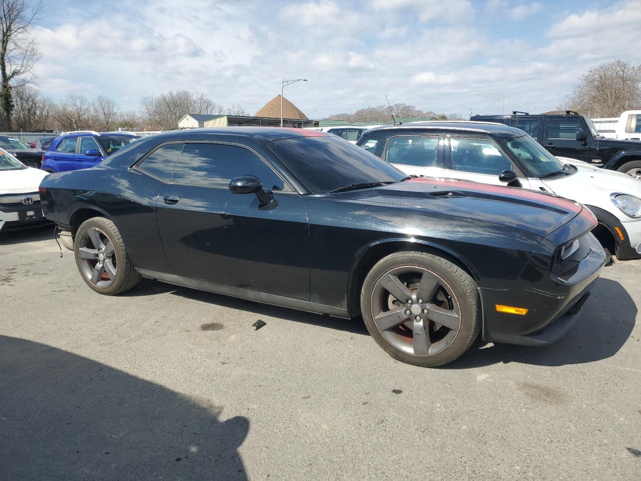 2012 Dodge Challenger - Image 4