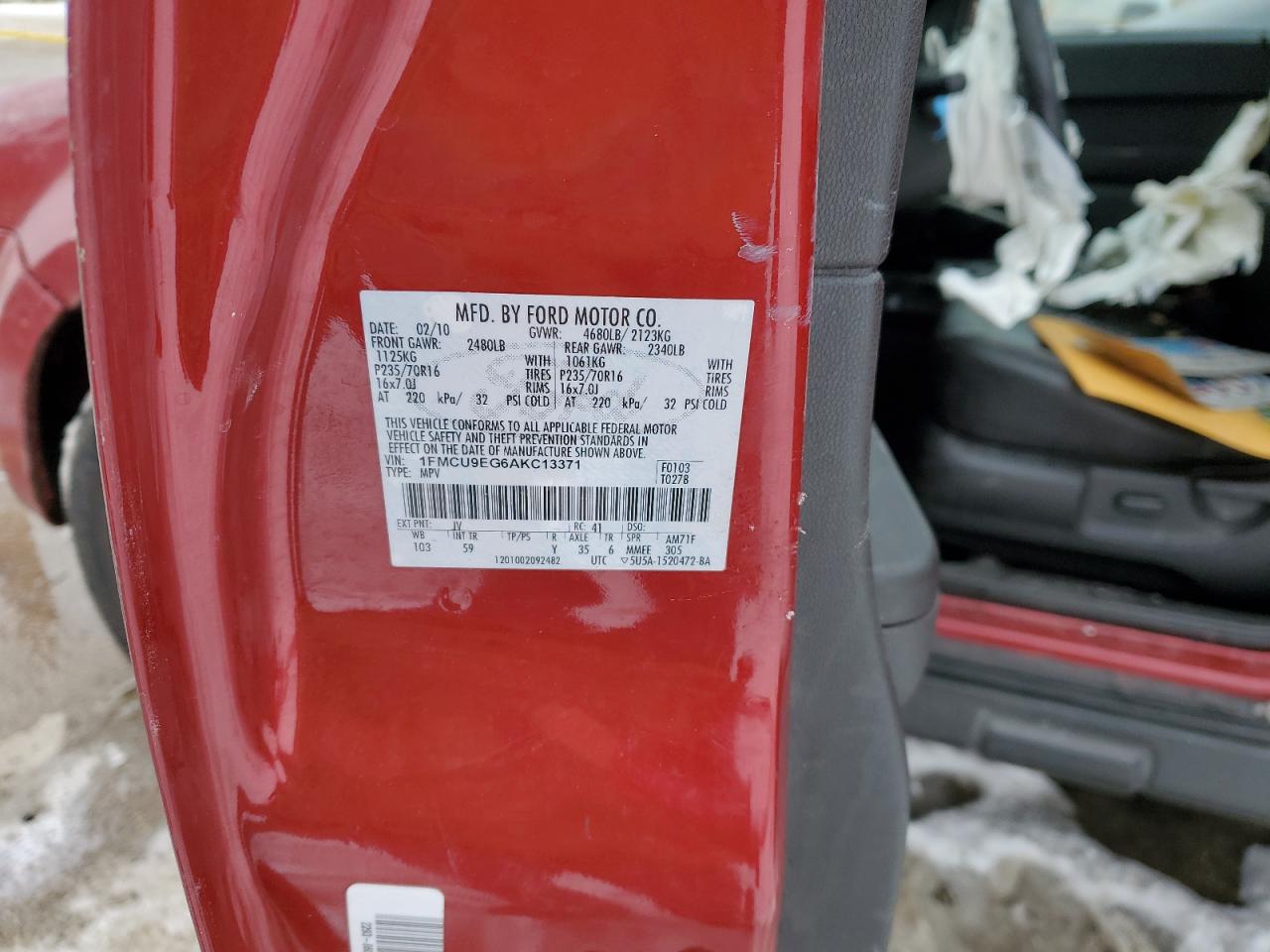 2010 Ford Escape - Image 12