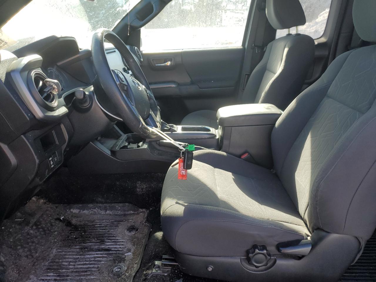 2018 Toyota Tacoma Access Cab VIN: 5TFSZ5AN2JX164266 Lot: 44937825