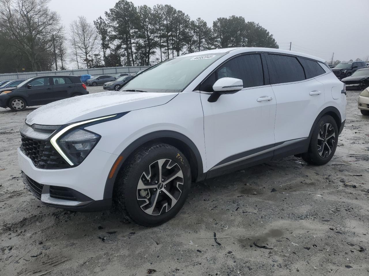 2023 Kia Sportage - Image 1