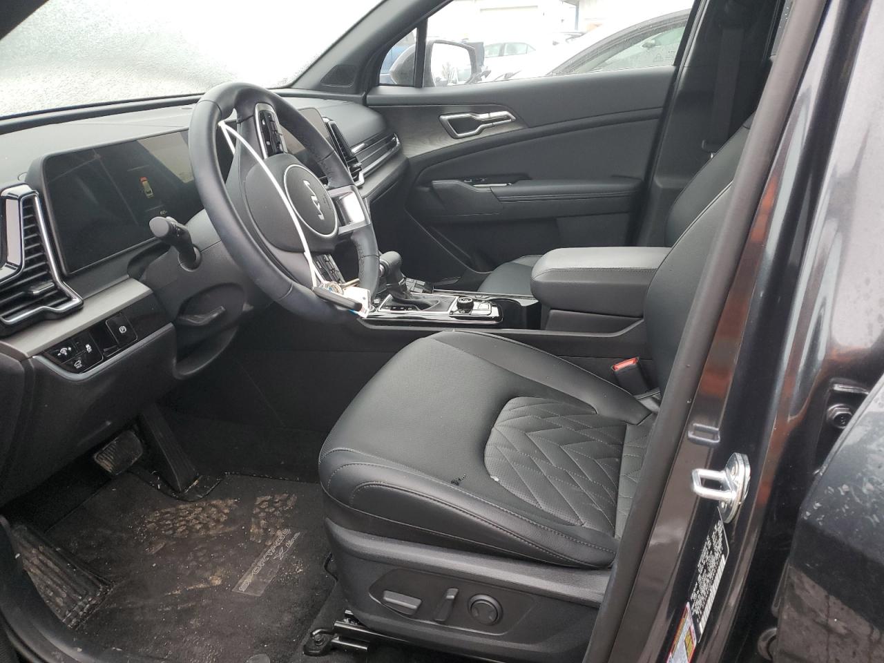 2024 Kia Sportage - Image 7