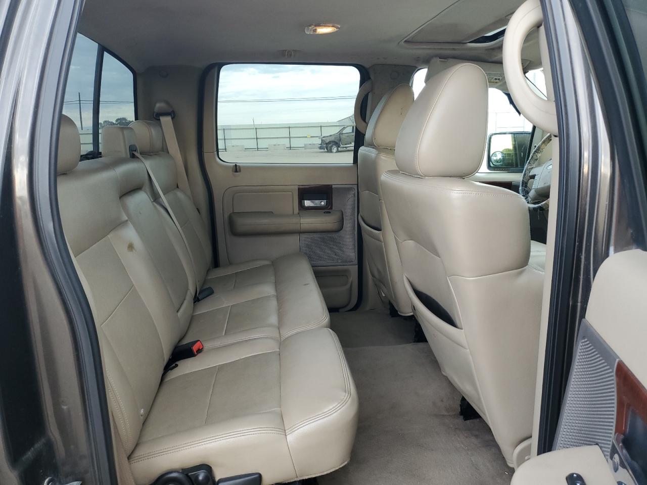 2007 Ford F-150 - Image 10