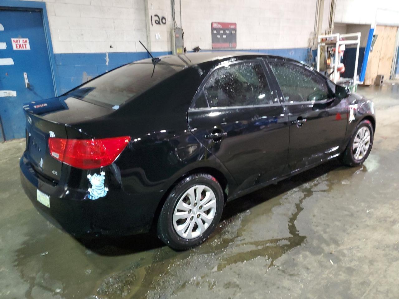 2011 Kia Forte - Image 3