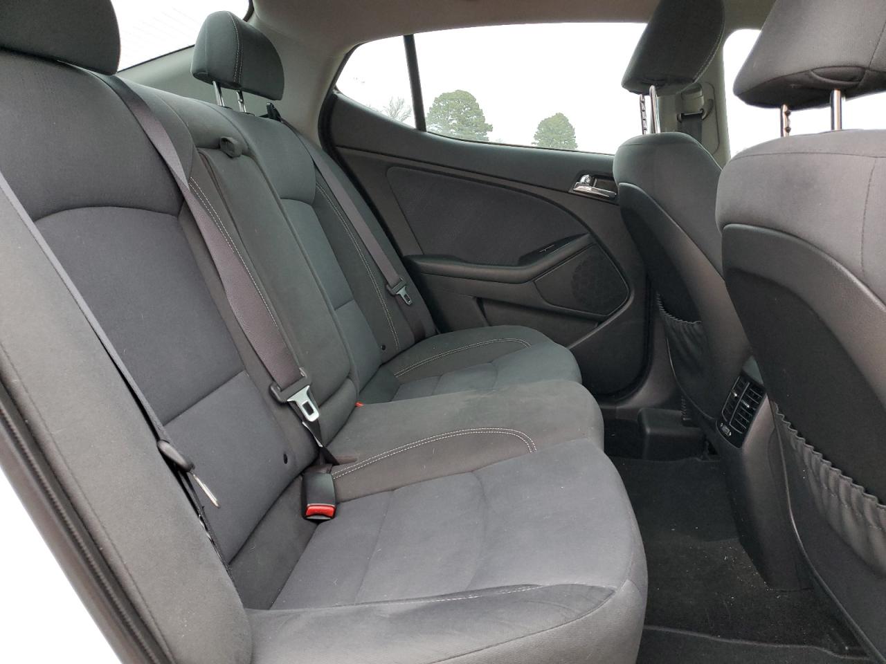 2013 Kia Optima - Image 10
