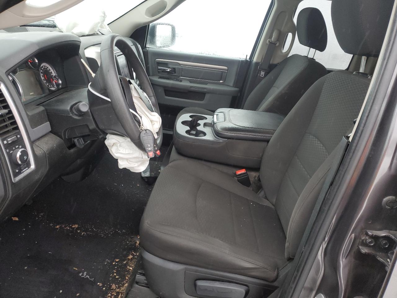 2020 RAM 1500 - Image 7