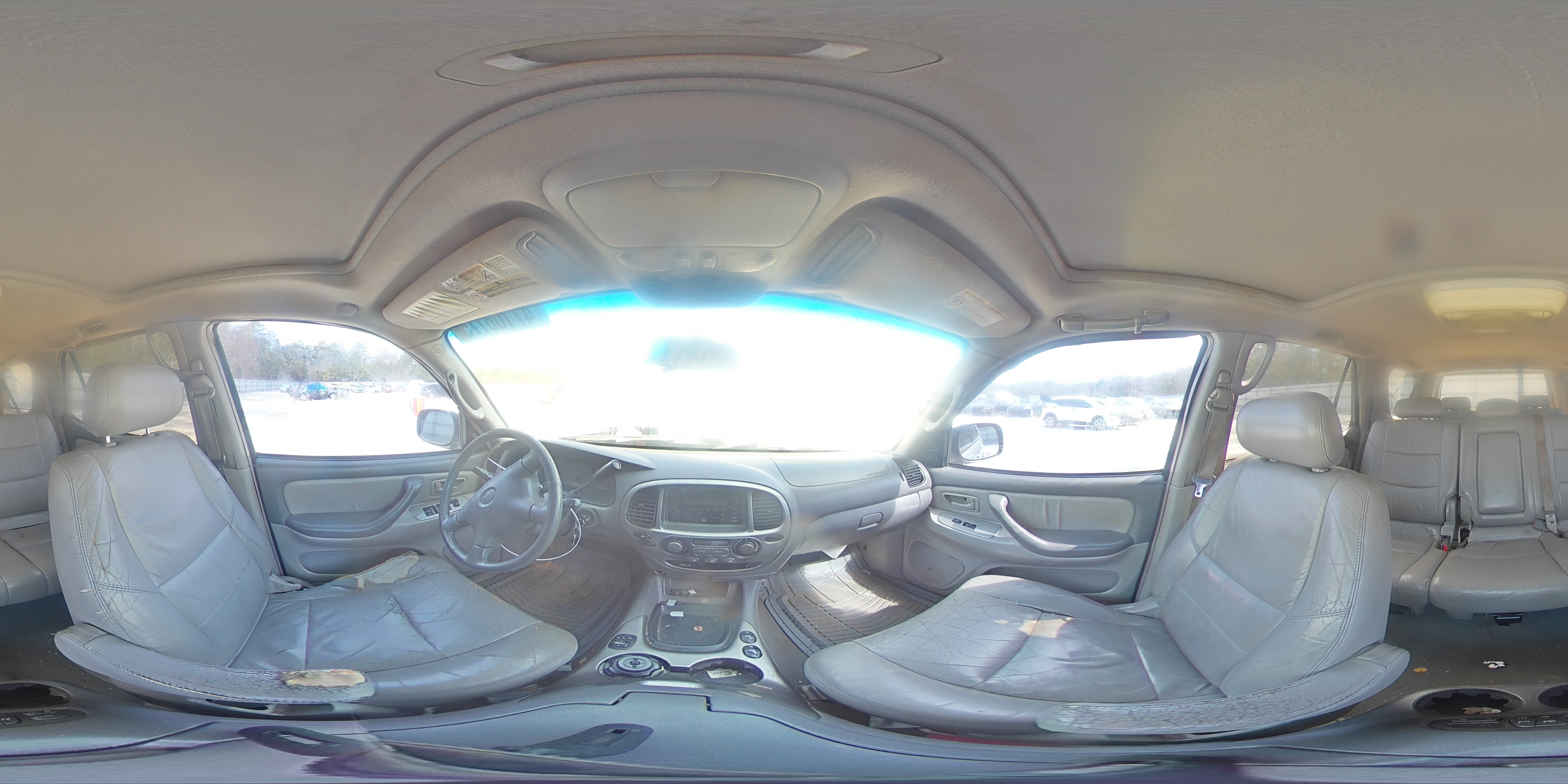 2002 Toyota Sequoia - Image 14