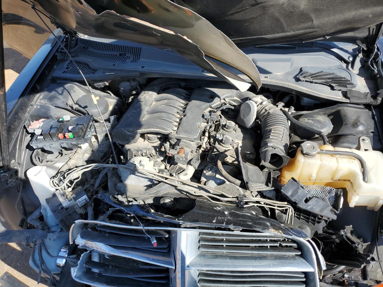 2010 Dodge Charger - Image 11