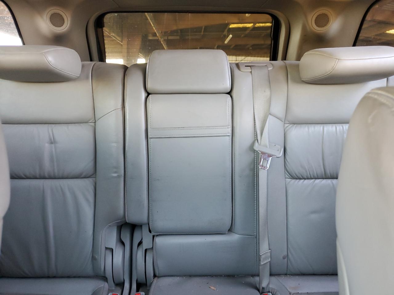 2012 Jeep Grand Cherokee - Image 10