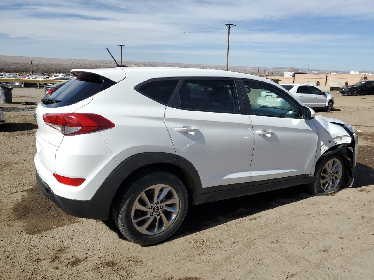 2017 Hyundai Tucson - Image 3
