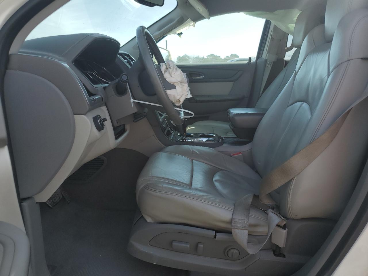 2013 GMC Acadia - Image 7