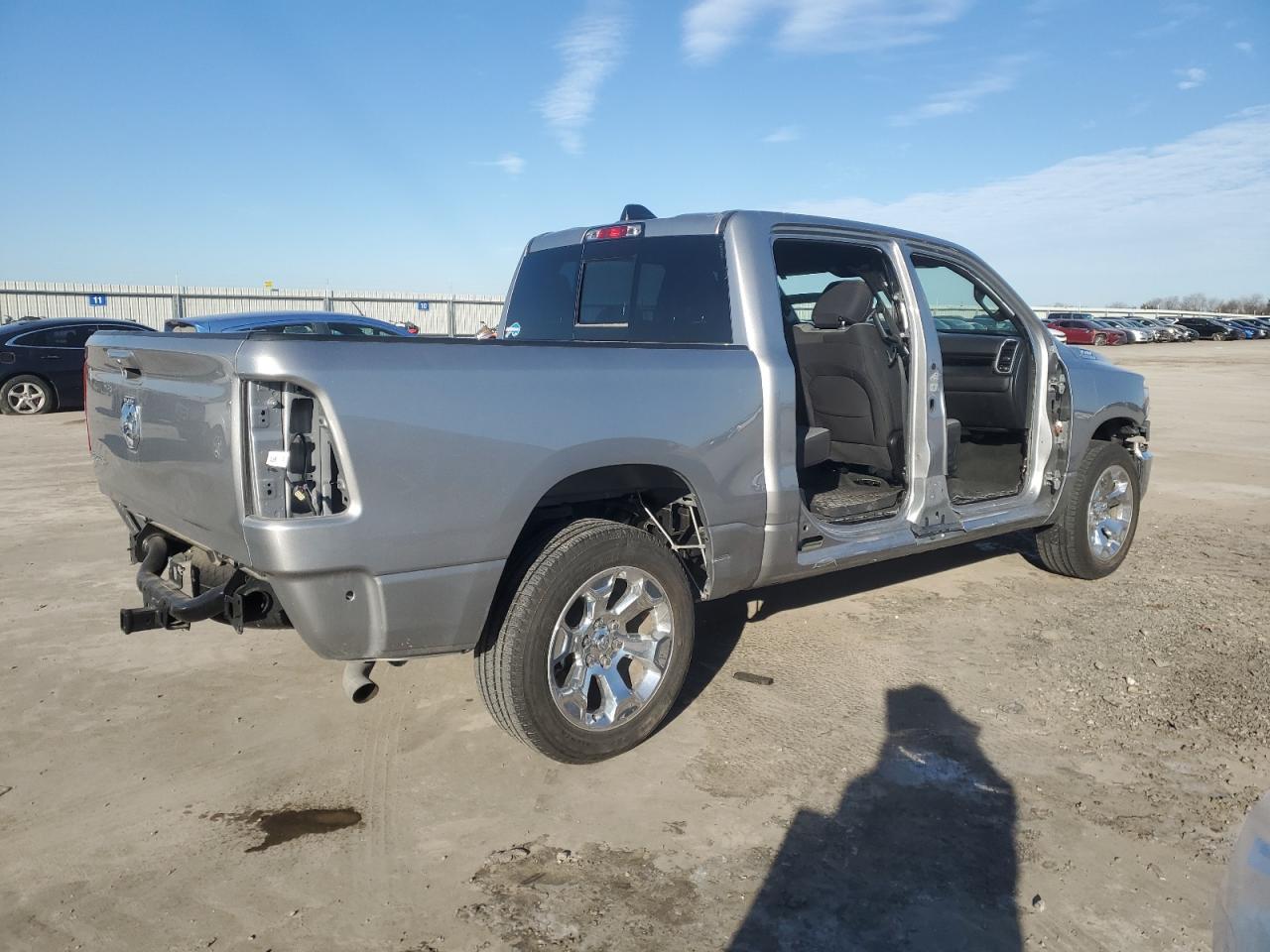 2022 RAM 1500 - Image 3