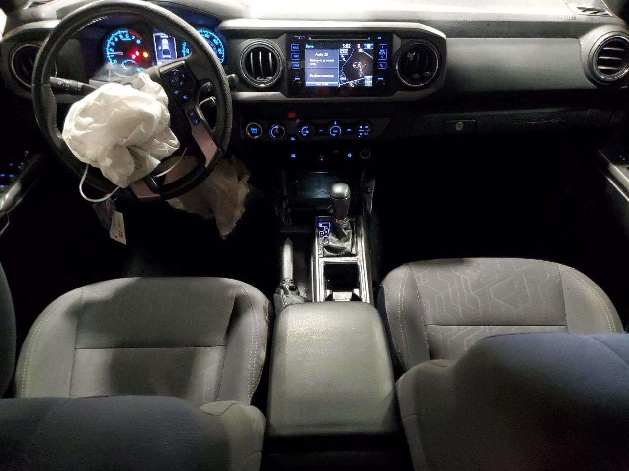 2019 Toyota Tacoma - Image 8