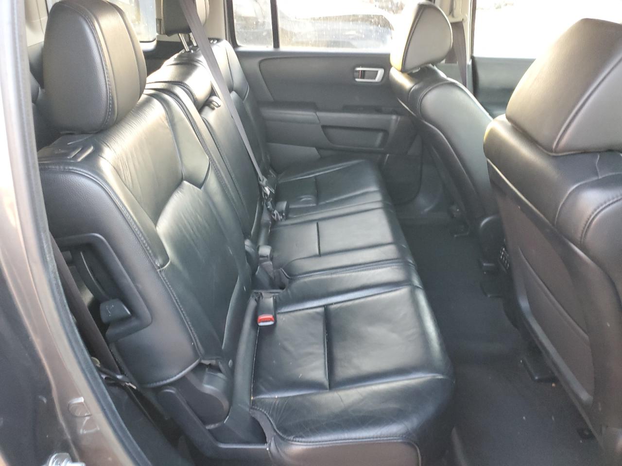 2012 Honda Pilot - Image 11