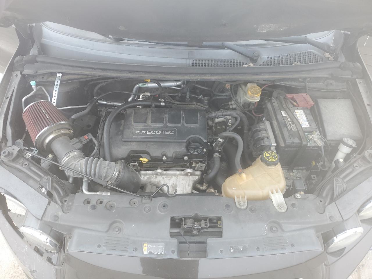 2013 Chevrolet Sonic - Image 12