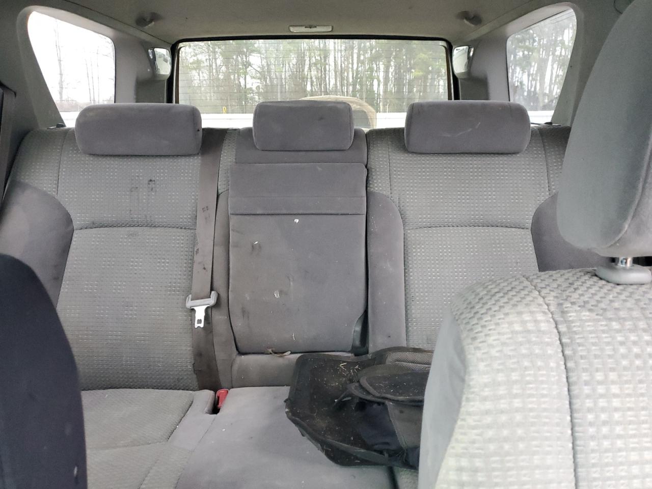 2003 Toyota 4Runner - Image 10