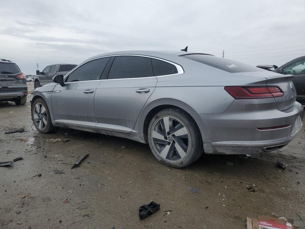 2021 Volkswagen Arteon - Image 2
