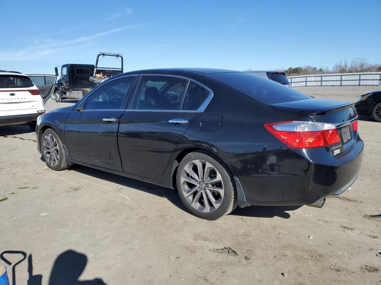 2015 Honda Accord - Image 2