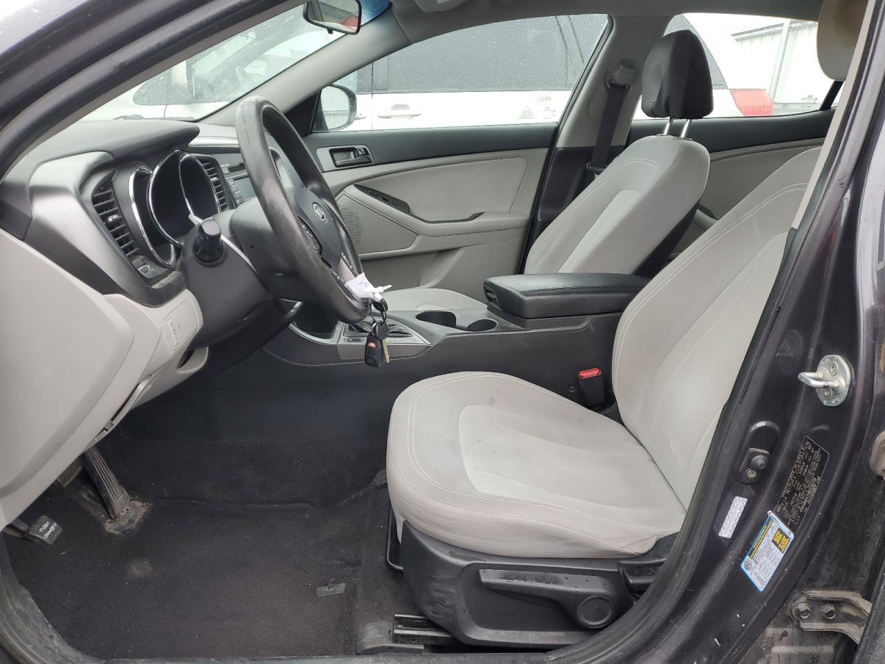2011 Kia Optima - Image 7