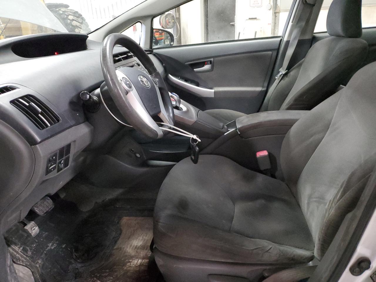 2010 Toyota Prius - Image 7