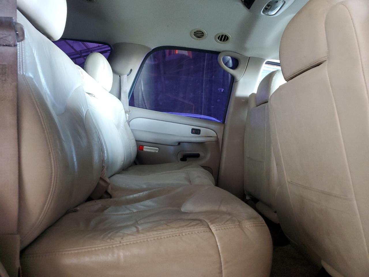2001 GMC Yukon - Image 11