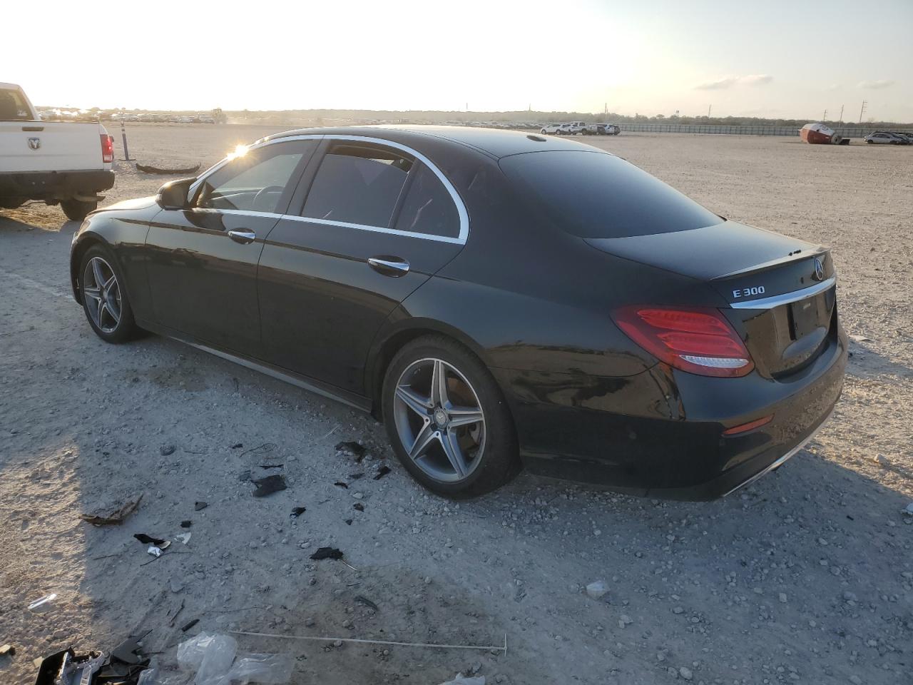2017 Mercedes-Benz E-klasse - Image 2