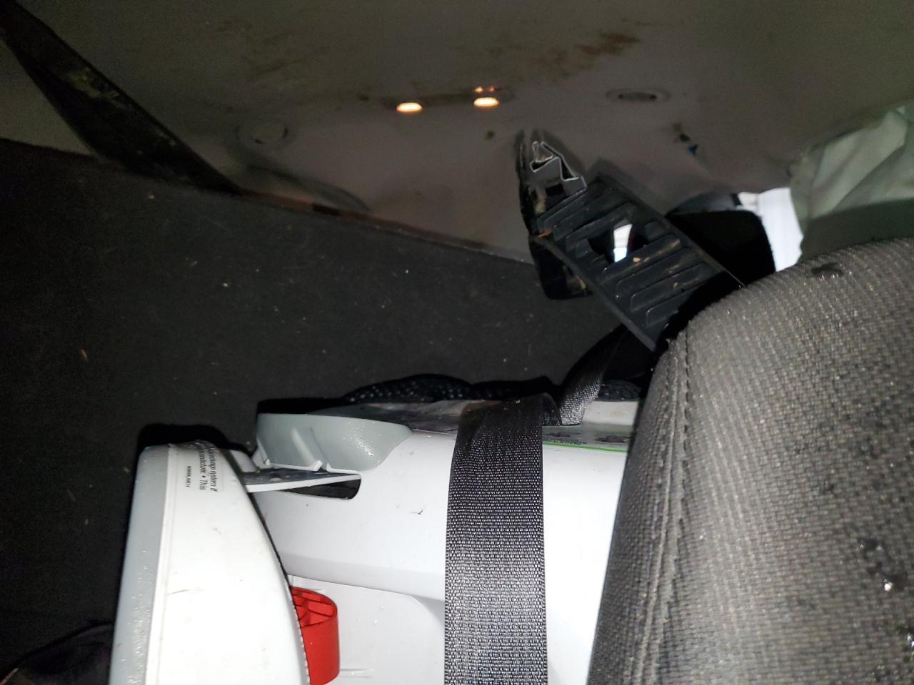 2011 GMC Acadia - Image 10