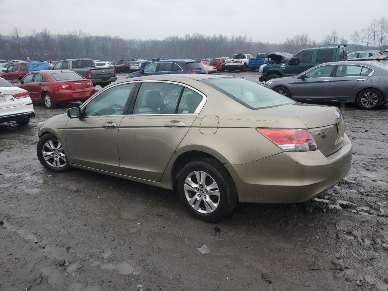 2009 Honda Accord - Image 2