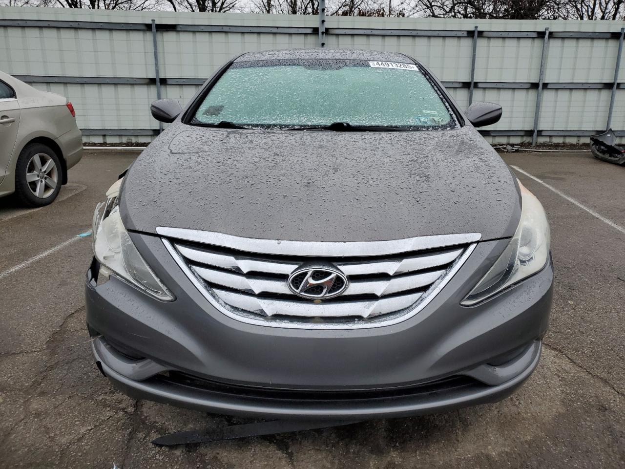 2011 Hyundai Sonata - Image 5