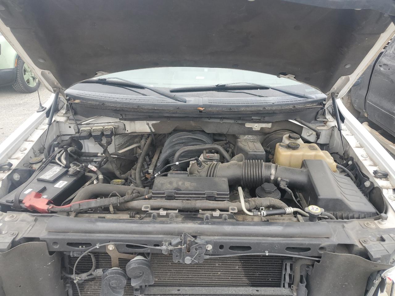 2010 Ford F-150 - Image 11