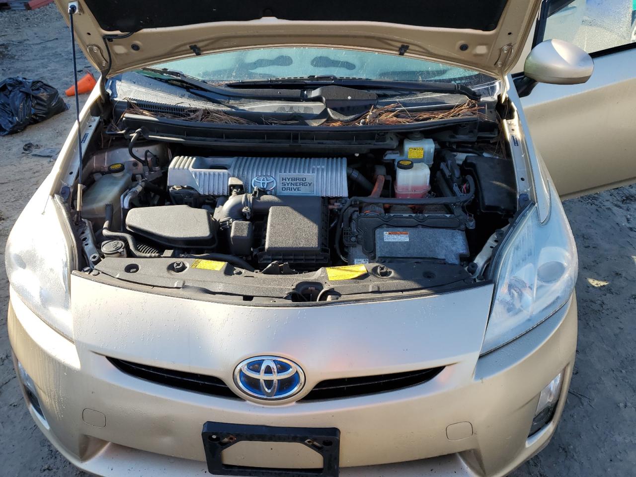 2011 Toyota Prius - Image 11