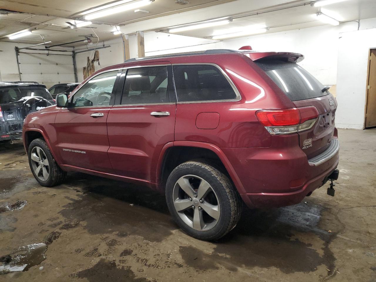 2015 Jeep Grand Cherokee - Image 2