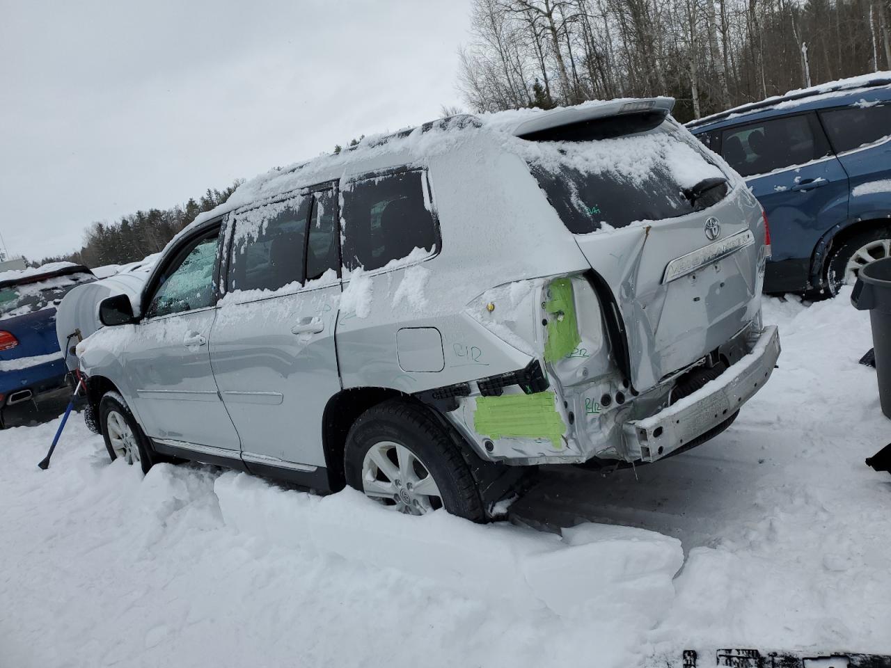 2013 Toyota Highlander - Image 2