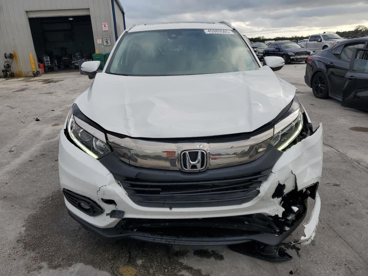 2021 Honda HR-V - Image 5