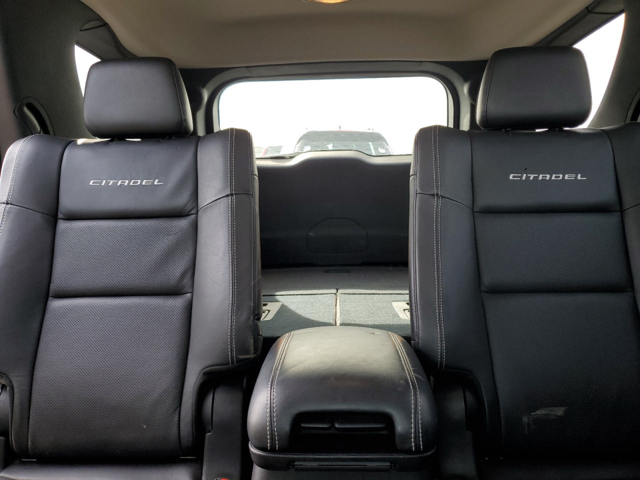 2018 Dodge Durango - Image 10