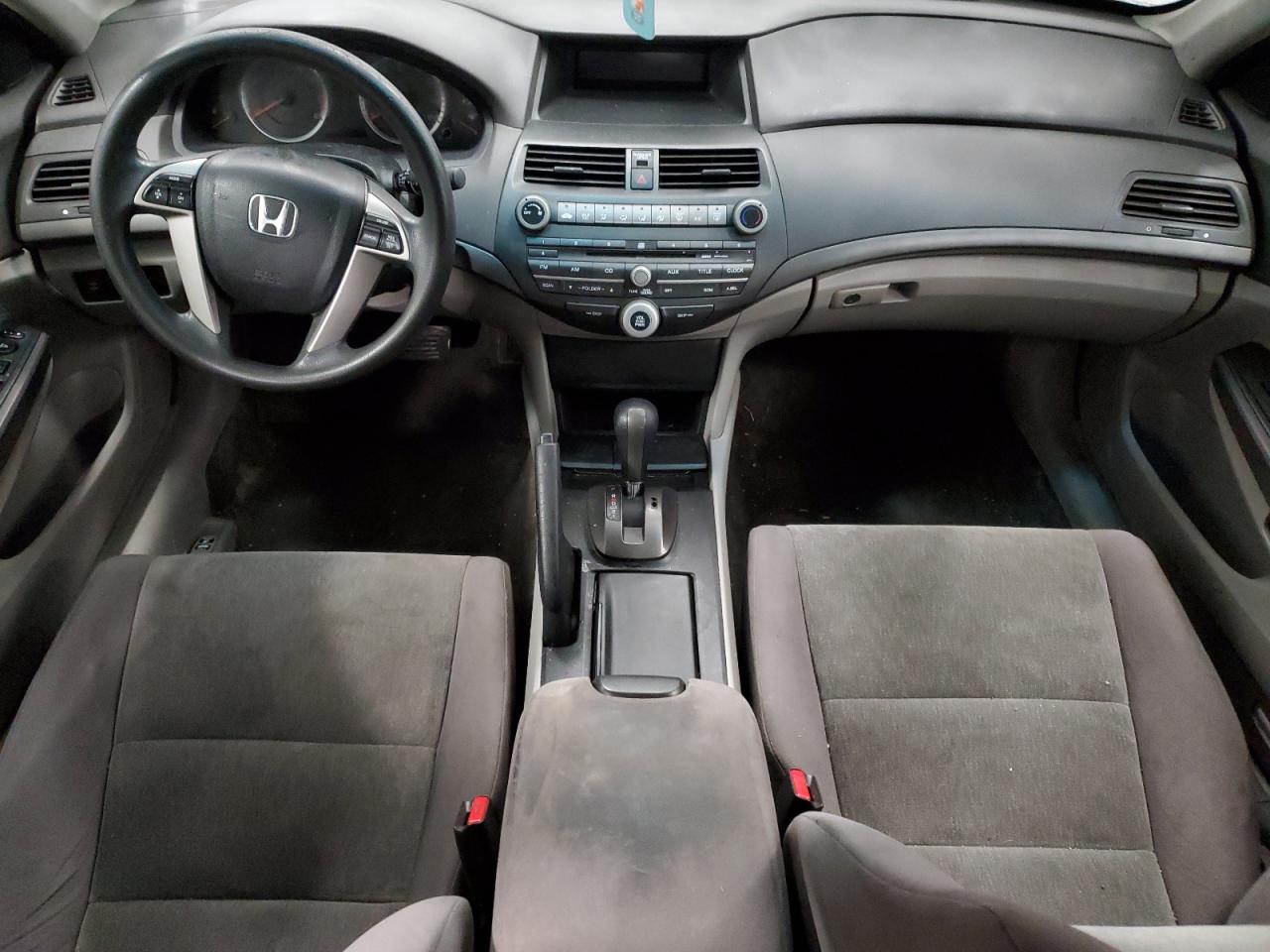 2010 Honda Accord - Image 8