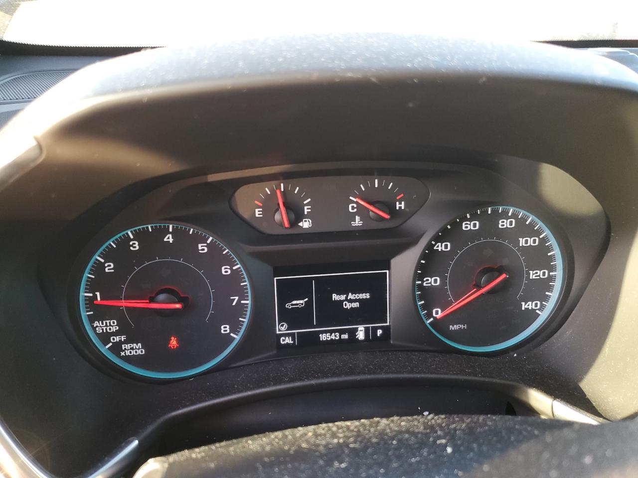 2GNAXJEV0J6322082 CHEVROLET EQUINOX 2018