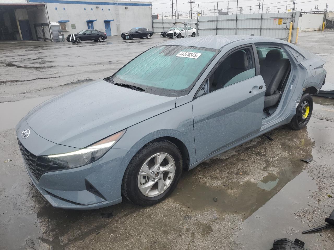 2023 Hyundai Elantra - Image 1
